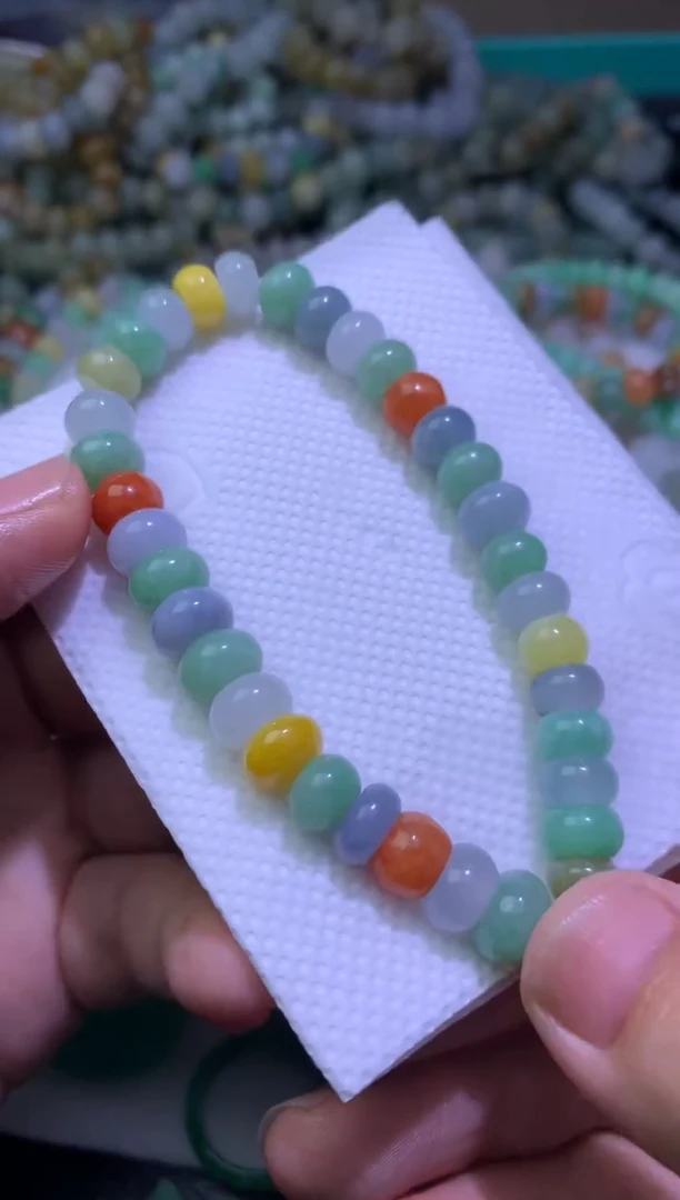 未镶嵌定制翡翠毛货