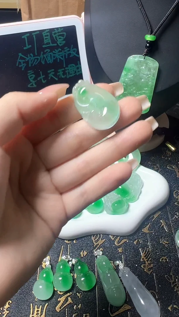 颈饰未镶嵌翡翠所见即所得，一图一物