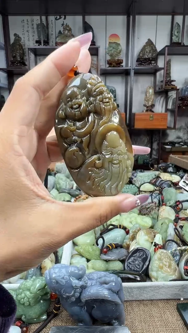 未镶嵌和田玉把件1