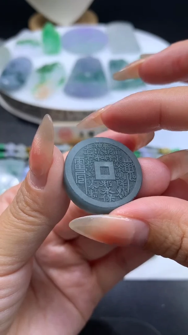 【闪购商品】定制翡翠未镶嵌翡翠