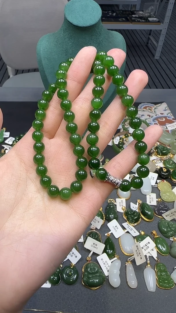 未镶嵌和田玉挂件1