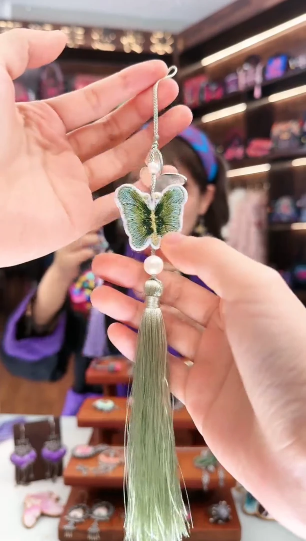 【闪购商品】织绣03蚩梦苗族古绣