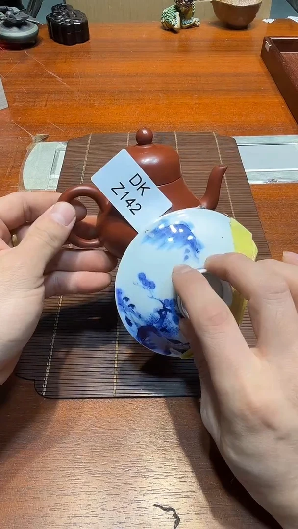 瓷片红**渡哈哈哈哈哈142