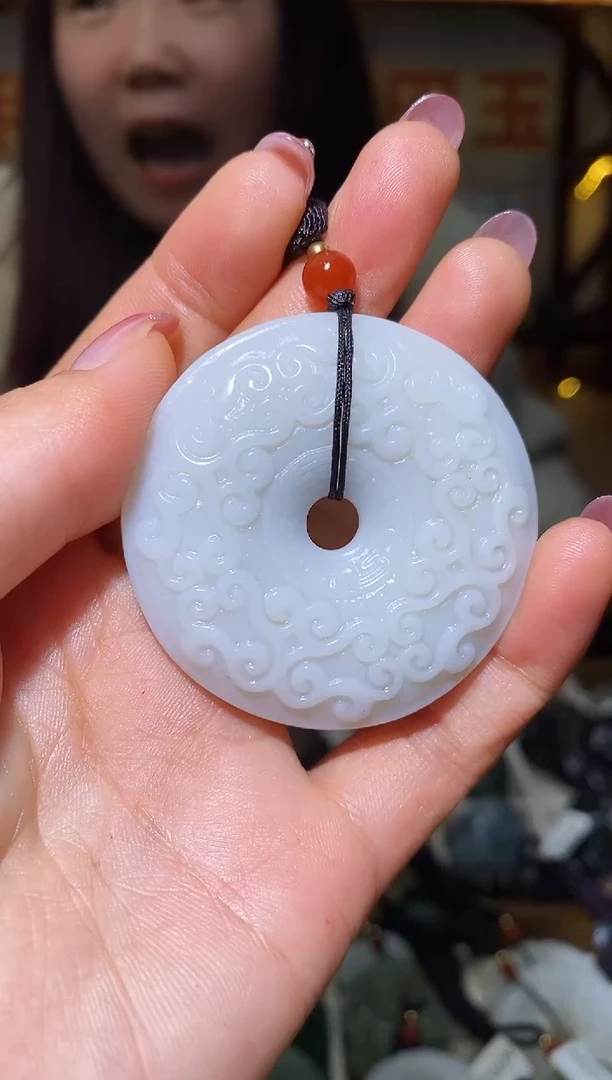 未镶嵌和田玉挂件1