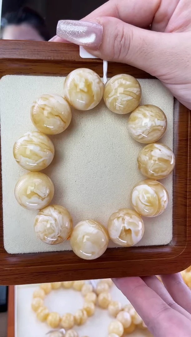 裸石蜜蜡未镶嵌手串