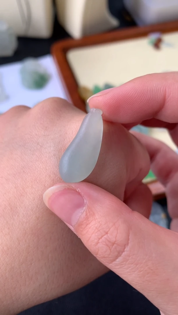 【闪购商品】定制翡翠未镶嵌翡翠