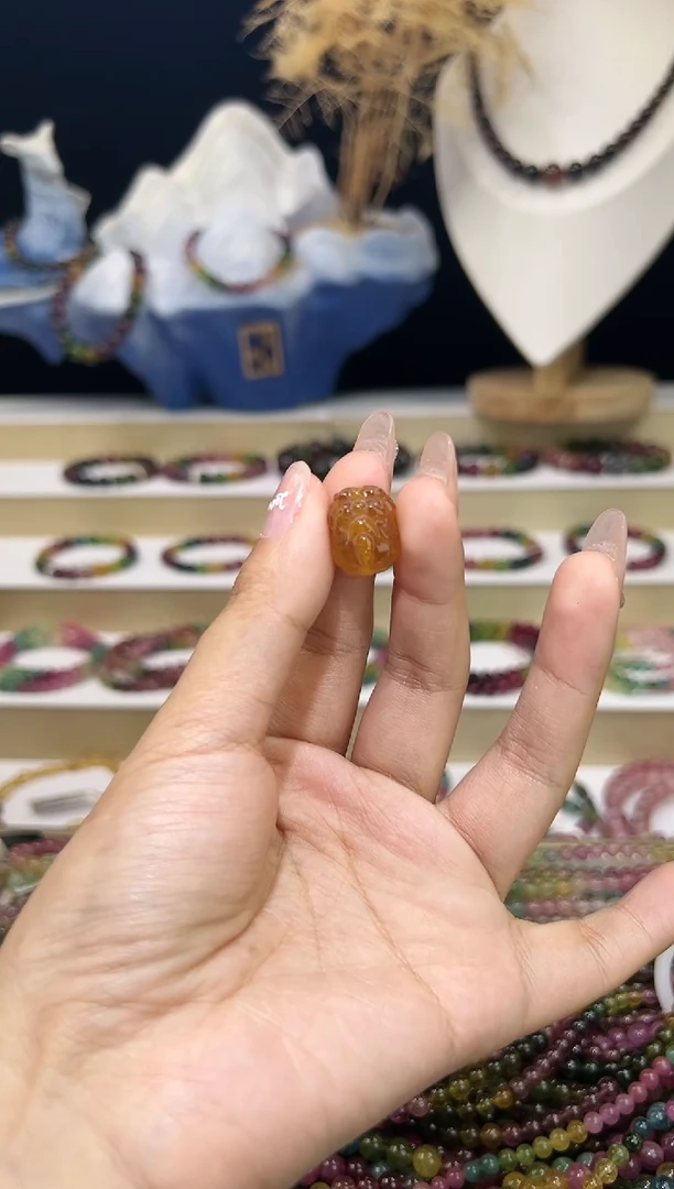 【闪购商品】碧玺/未镶嵌碧玺貔貅多样性发货