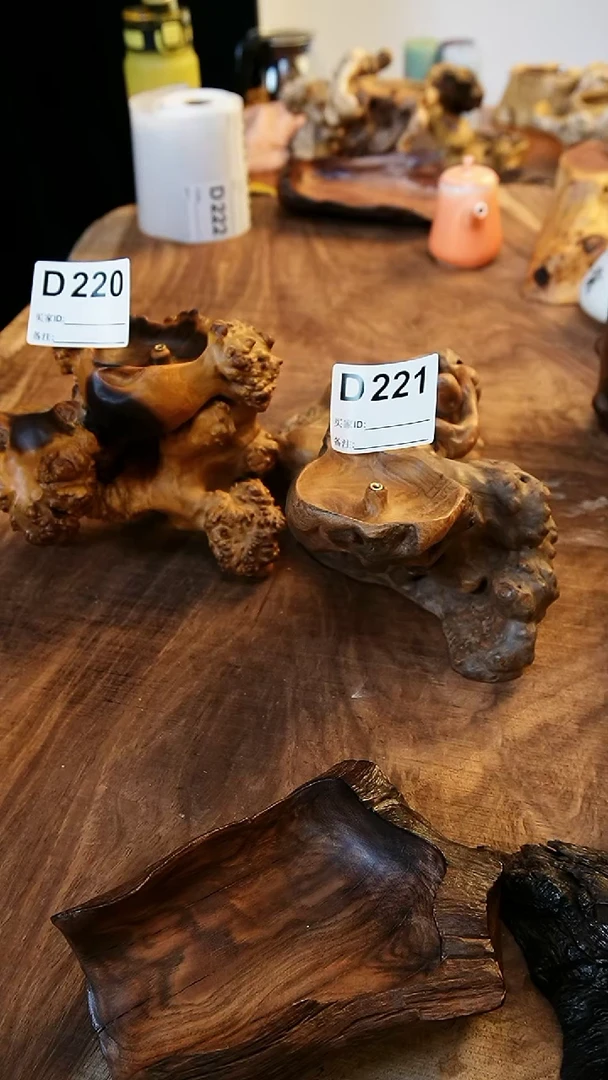 【闪购商品】硬木手作木作摆件2个