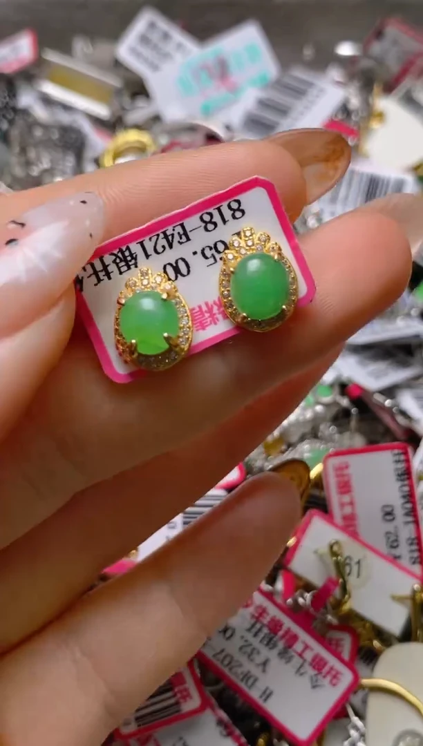 银S925镶嵌戒指翡翠百内无证书