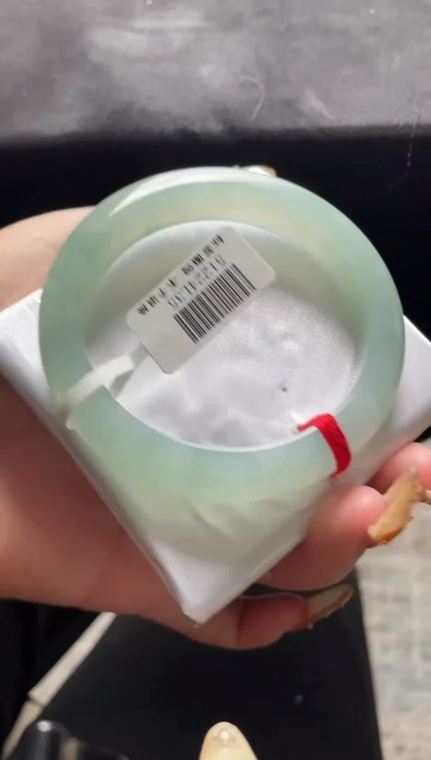 未镶嵌手镯翡翠三天鉴赏期