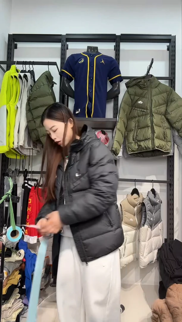 3357闪购编码 Nike/Jordan运动卫衣裤以直播间过款为准 尺码  s