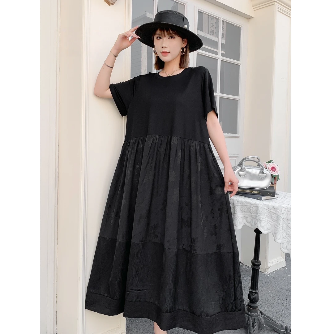 967 简约风暗纹时尚圆领连衣裙