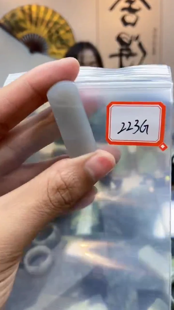 未镶嵌和田玉挂件1