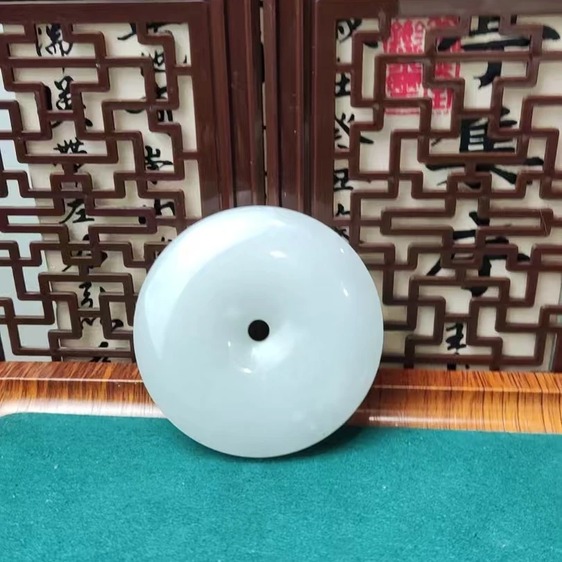 和田玉-----平安扣吊坠