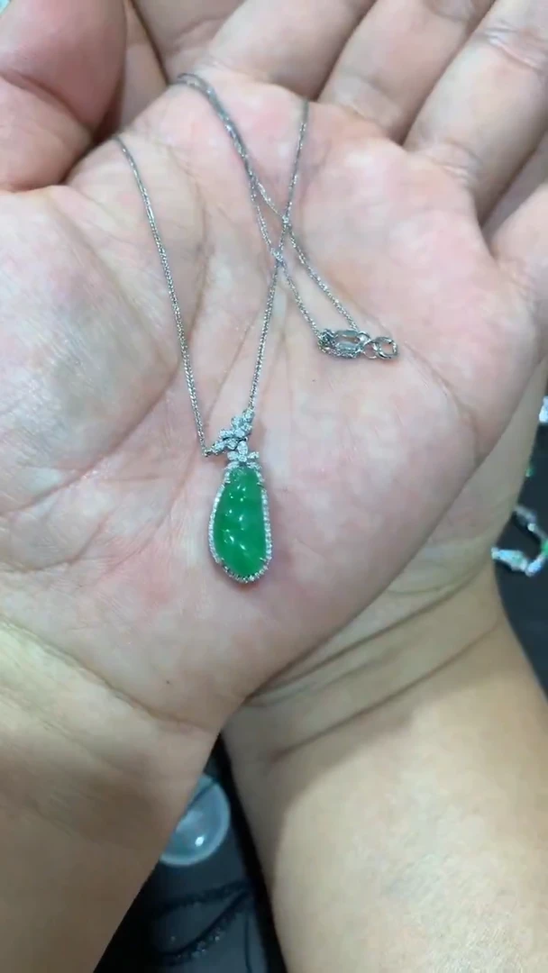 吊坠(不含链)18K金镶嵌翡翠老郭珠宝