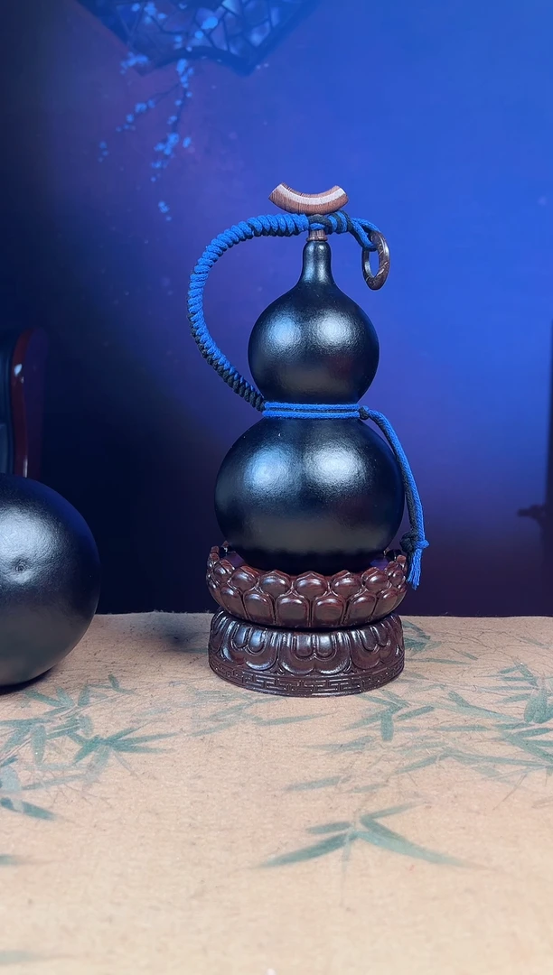 【闪购商品】22--大漆酒葫芦----750ML