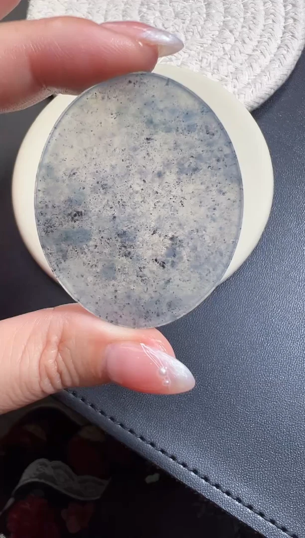 未镶嵌定制翡翠48.8*40*4.1无事牌