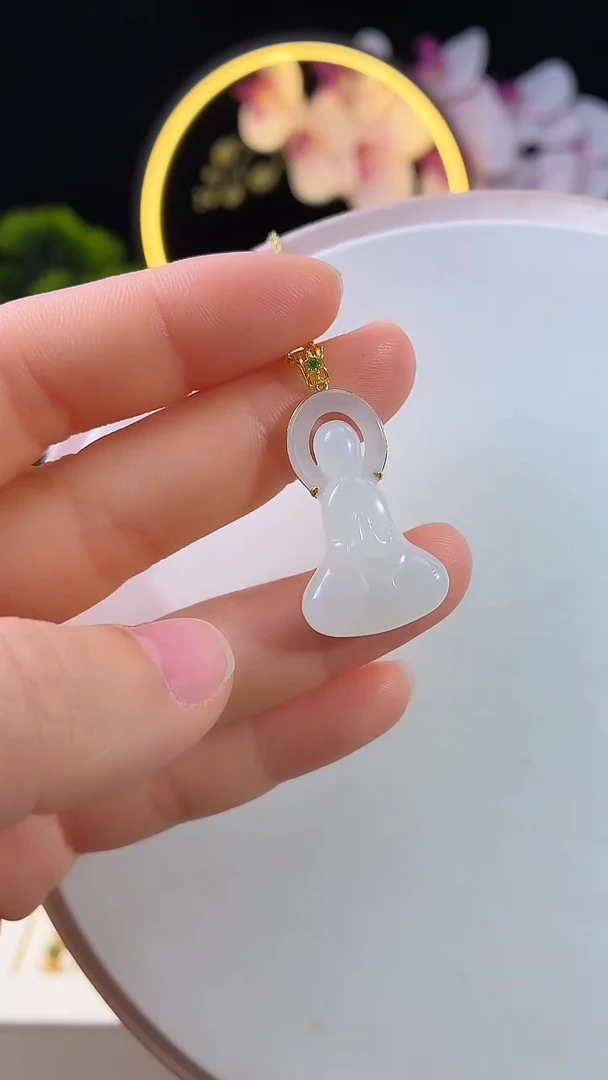 吊坠(赠链)18K金镶嵌和田玉白玉无相佛