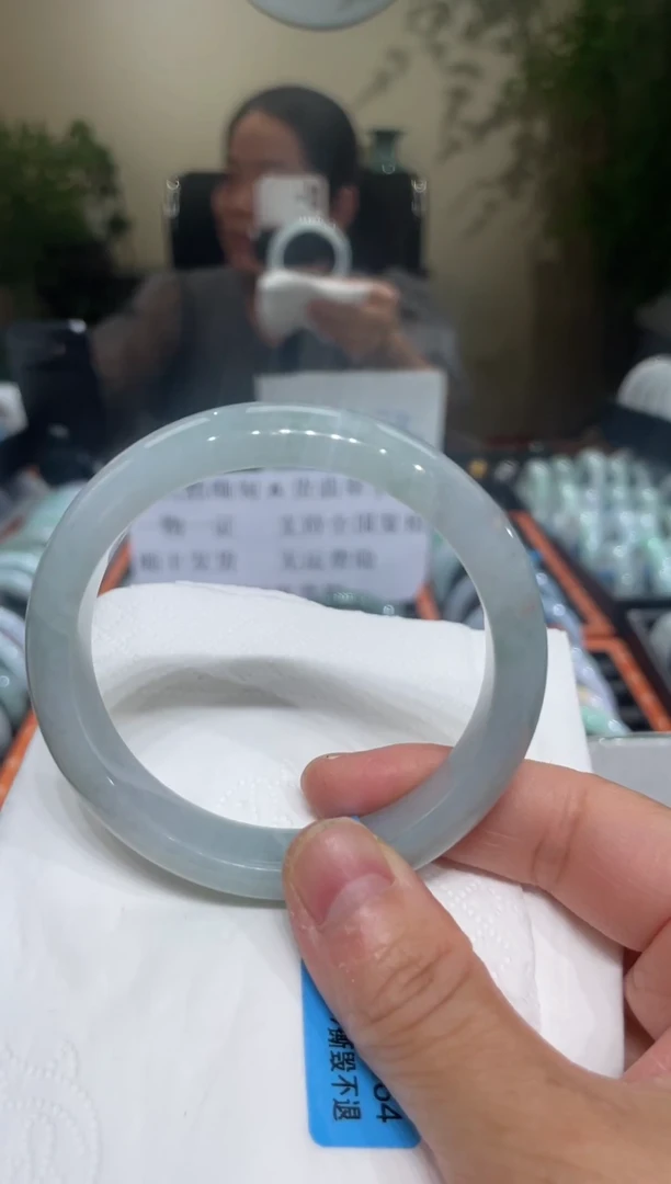 未镶嵌手镯翡翠圈口5556