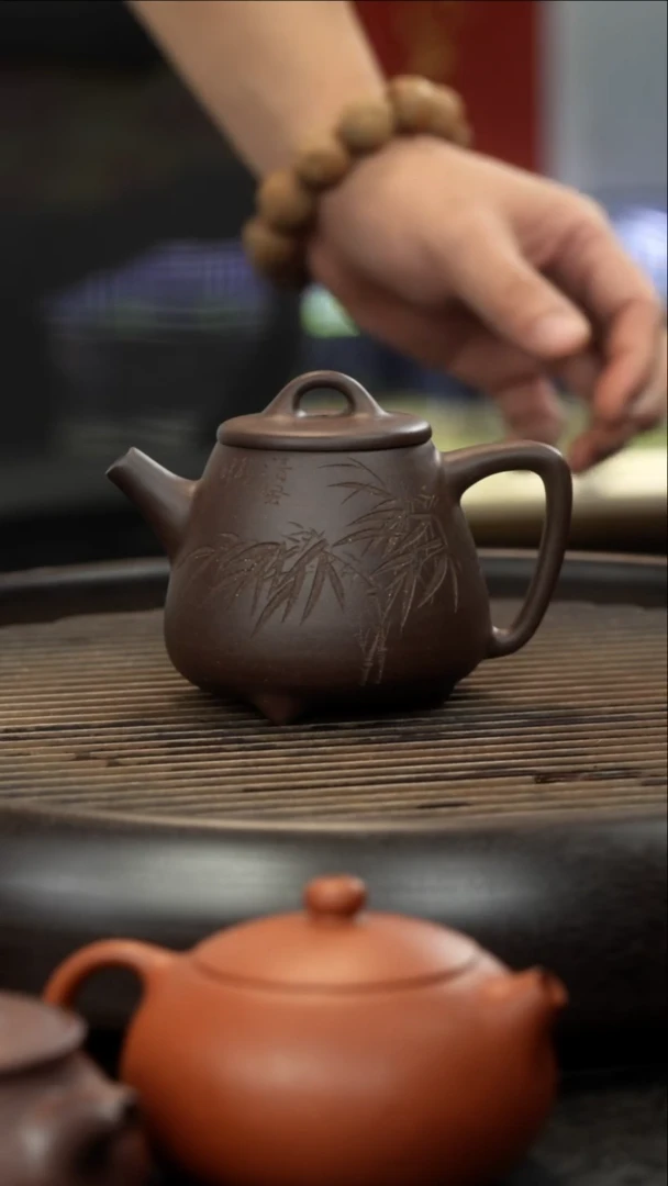 茶壶紫砂铁砂泥 高石瓢壶 刻绘竹