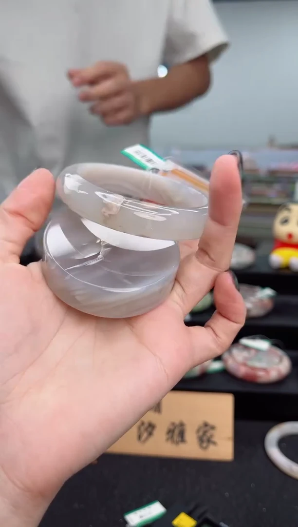 石英质玉手镯未镶嵌59圈口（赠送镯心）1881566