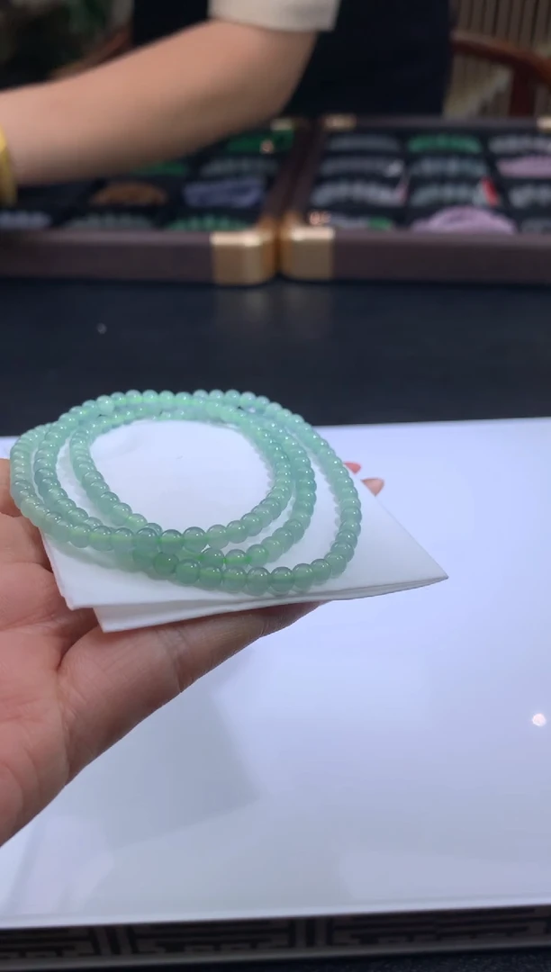 未镶嵌定制翡翠燕*翡翠