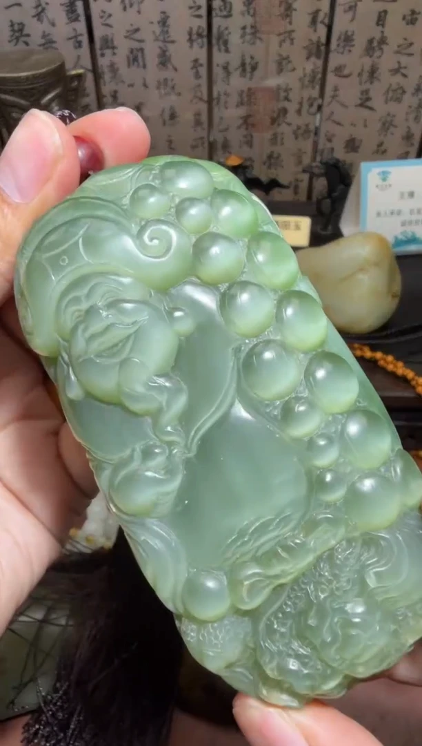 未镶嵌和田玉挂件和田玉