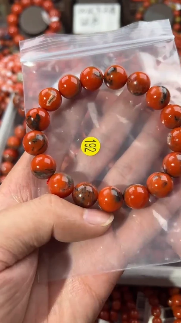 南红玛瑙手串未镶嵌12+