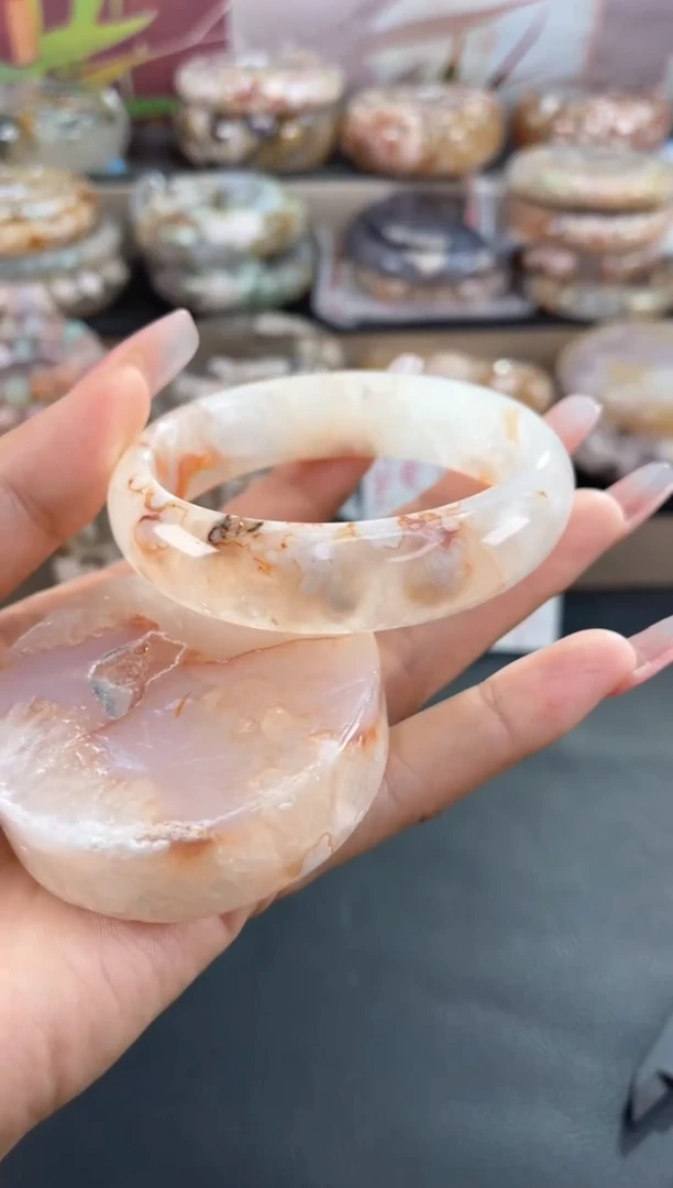 未镶嵌手镯石英质玉61（赠送镯心 不保证完美）