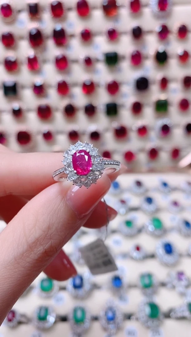 【闪购商品】红宝石18K金戒指18K金镶嵌1