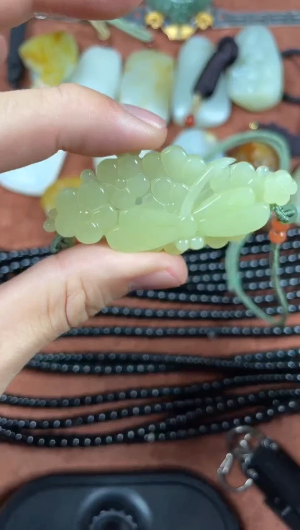 颈饰未镶嵌和田玉5