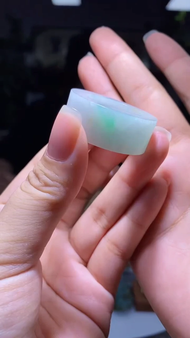 未镶嵌定制翡翠扳指