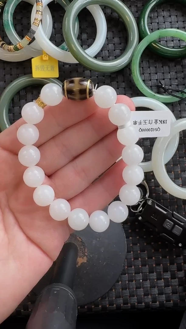 颈饰未镶嵌和田玉12mm手串