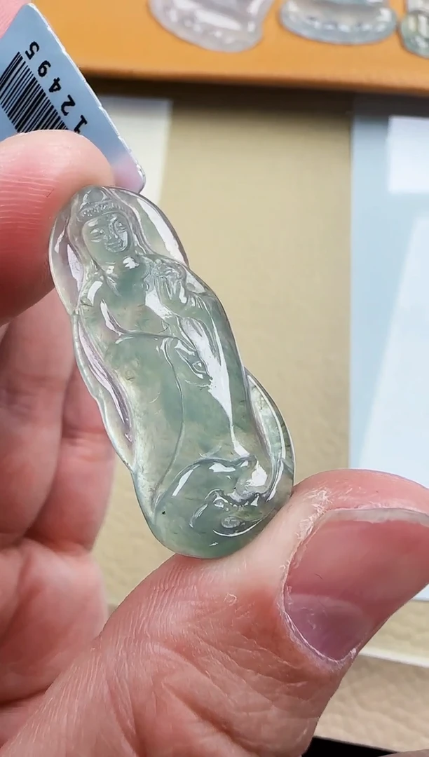 【闪购商品】翡翠颈饰未镶嵌翡翠