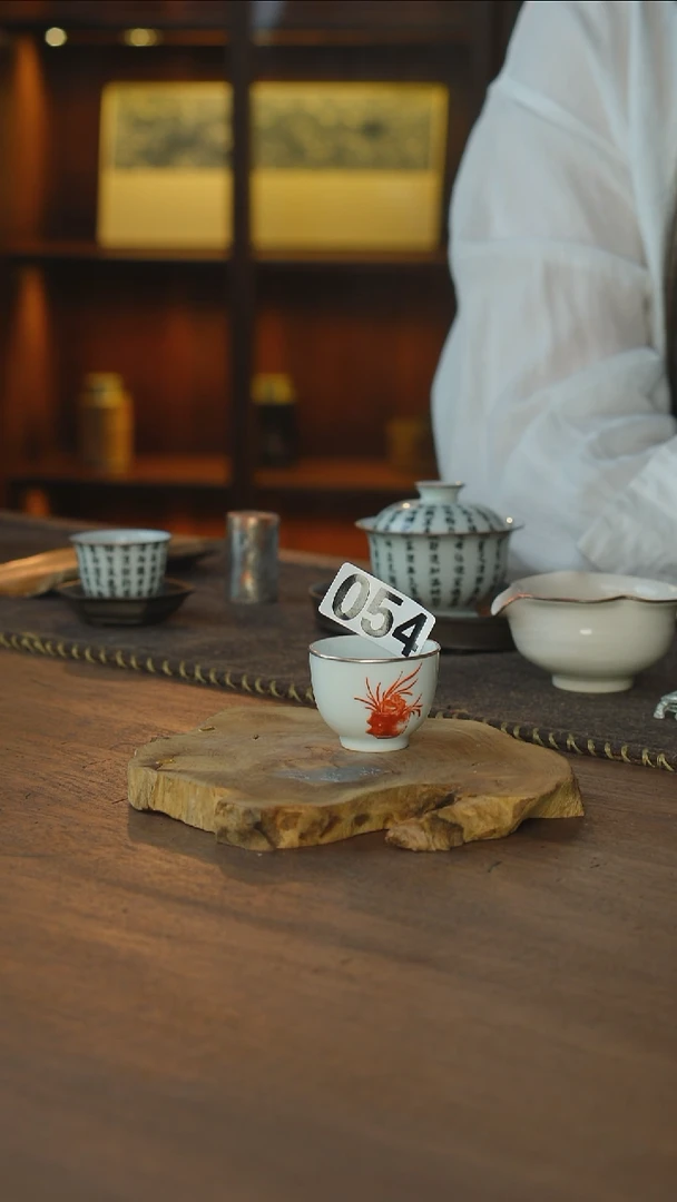 包银梵红兰花杯..054