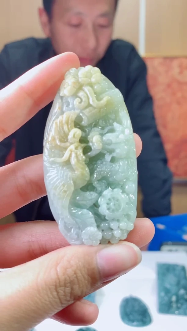 【闪购商品】翡翠颈饰未镶嵌翡翠