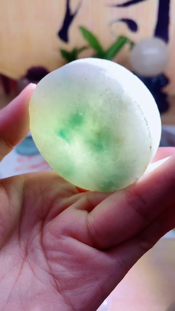 翡翠未镶嵌颈饰翡翠026
