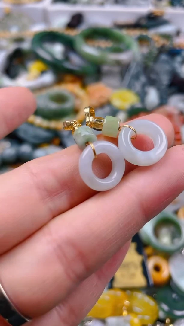 【闪购商品】翡翠颈饰未镶嵌/D/翡翠A货一图一物