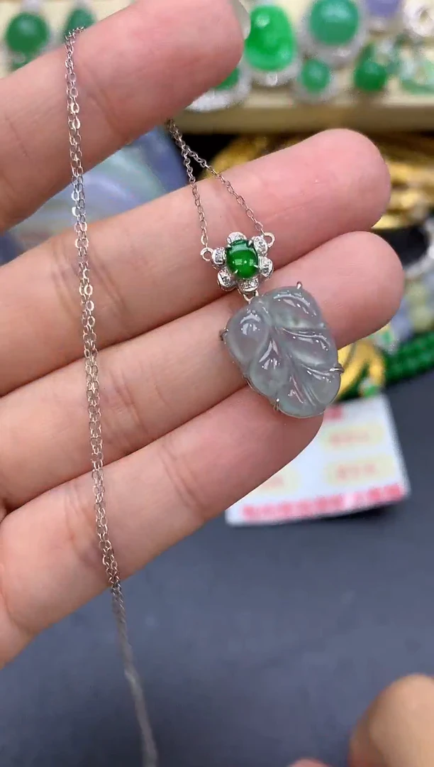 颈饰18K金镶嵌翡翠208-中国好珍宝