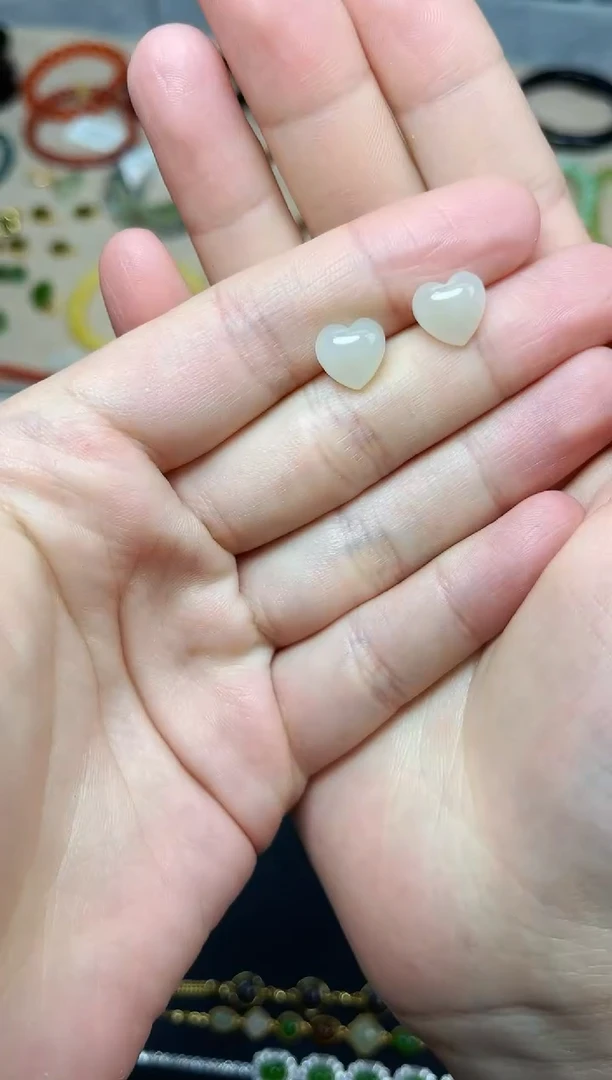 和田玉银S925镶嵌耳饰爱心耳钉06