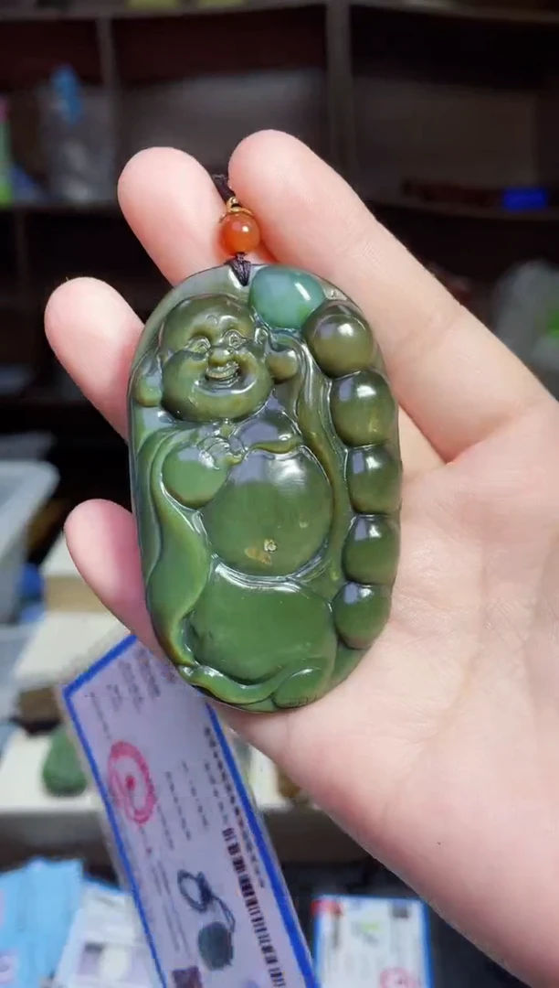 和田玉未镶嵌颈饰1