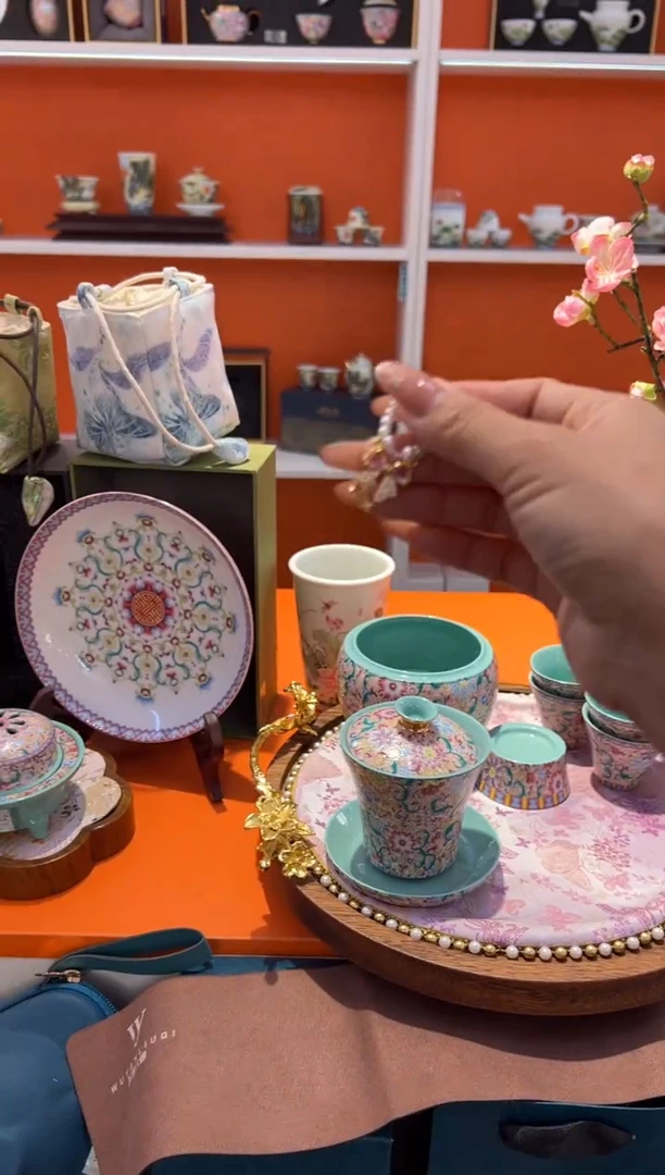 瓷片小乔闪购链接