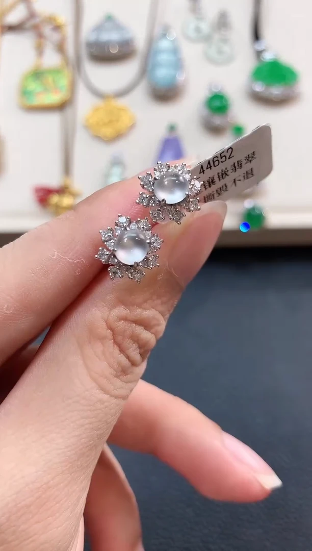 翡翠18K金镶嵌耳饰b30