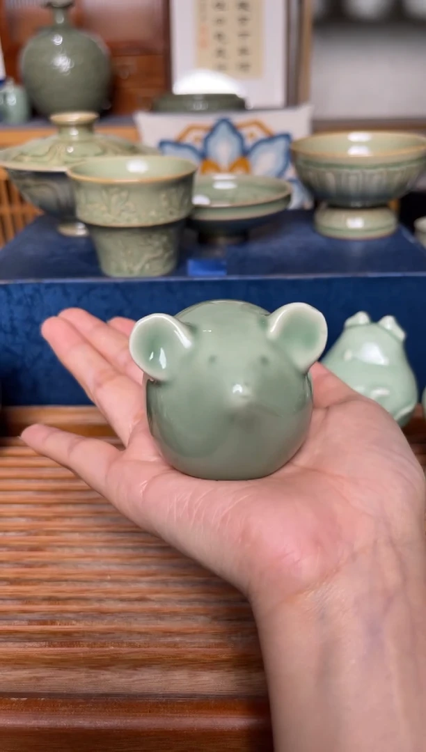 其他耀州窑青瓷茶宠鼠