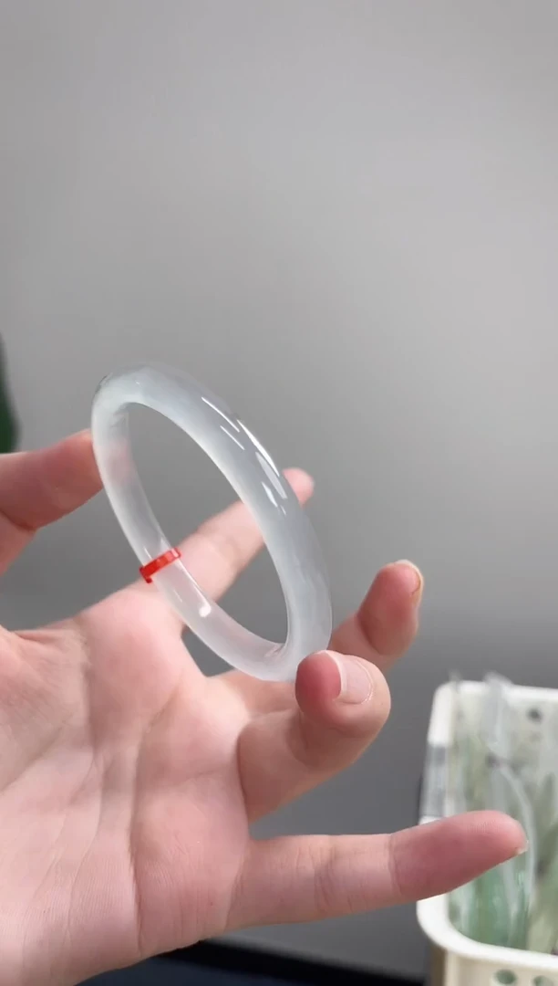 手镯玛瑙/玉髓未镶嵌53-54圈窄