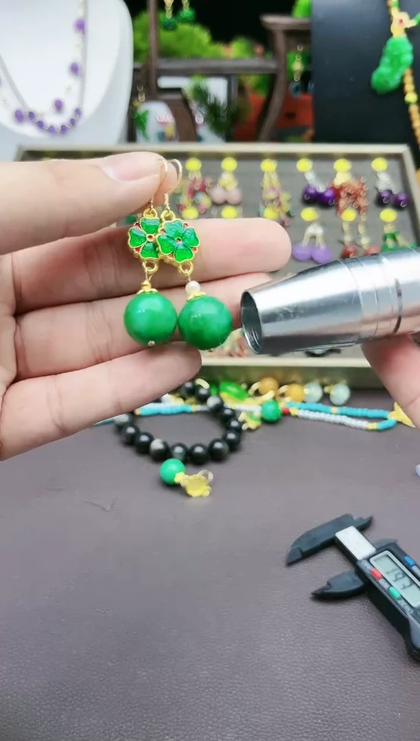 【闪购商品】玛瑙/玉髓耳钉银S925镶嵌720000