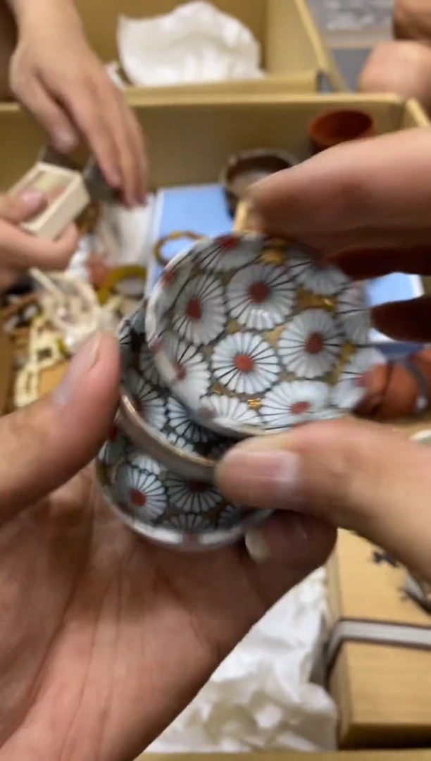 m****吉中古回流瑕疵杯碟