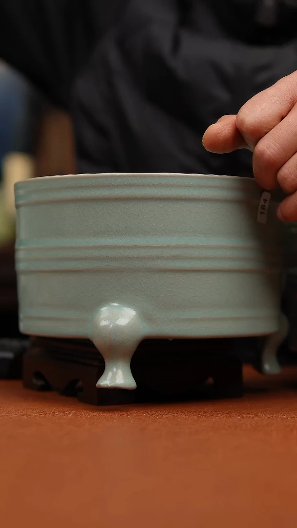 【闪购商品】瓷片仿古天青玄纹樽微瑕福利