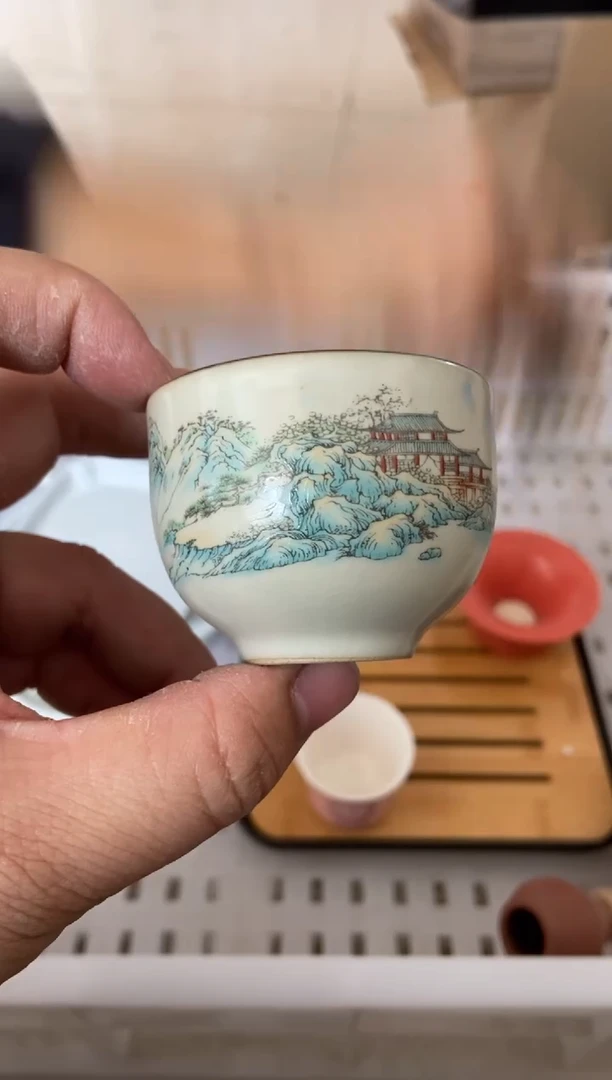杯无运费险有瑕疵的摄影的产品有使用过的痕迹有点脏介意勿拍