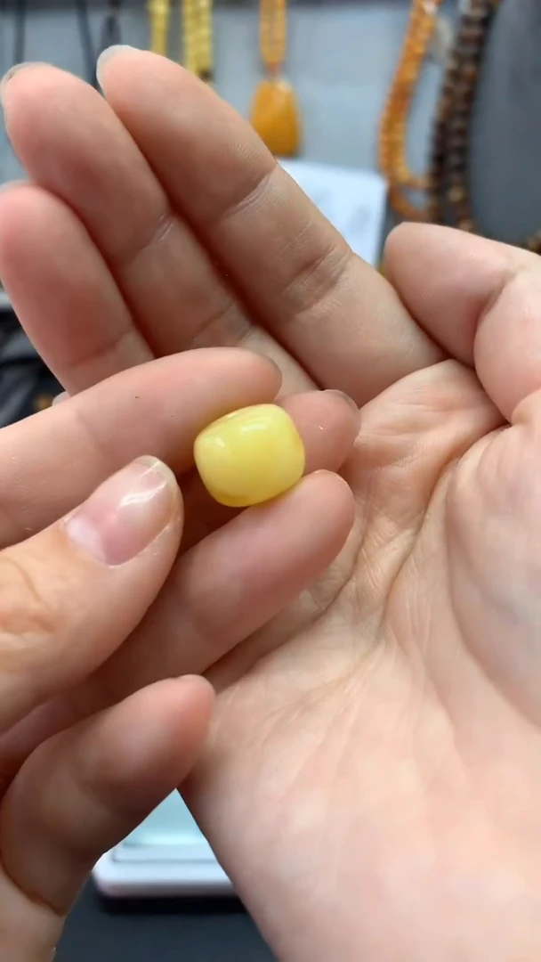 【闪购商品】琥珀珠宝奇石未镶嵌30